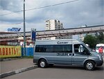 Бесплатный автобус Genser в пункт аренды автомобилей АрендаАвто-зма на ул.Добролюбова
